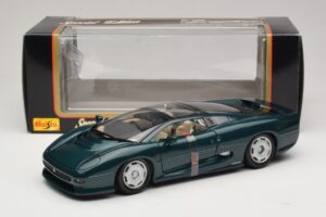 Jaguar XJ220 Green Metallic Maisto 1:18 31807 Diecast - image 8 of 8