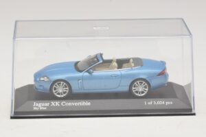 Jaguar XK X150 Convertible Light Blue Metallic Minichamps 1:43 400130530 Diecast - image 4 of 5