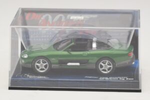 Jaguar XKR X100 Roadster Die Another Day Minichamps 1:43 045149 Diecast - image 4 of 5