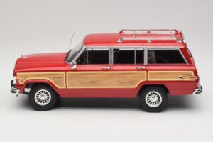 Jeep Grand Wagoneer Red KK-Scale 1:18 KKDC181112 Diecast - image 3 of 6