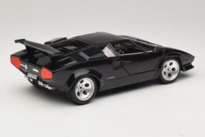 Lamborghini Countach 5000 Quattrovalvole Black Bburago 1:18 3337 Diecast - image 3 of 8