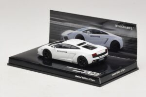Lamborghini Gallardo LP560-4 Academy White Minichamps 1:43 436103801 Diecast - image 3 of 5