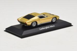 Lamborghini Miura P400 Gold Maxichamps 1:43 940103002 Diecast - image 2 of 5