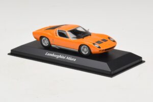 Lamborghini Miura P400 Orange Maxichamps 1:43 940103001 Diecast - image 3 of 5