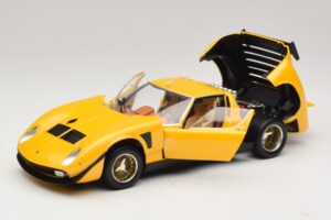 Lamborghini Miura SVR Yellow & Black Kyosho 1:18 08319GY Diecast - image 2 of 8