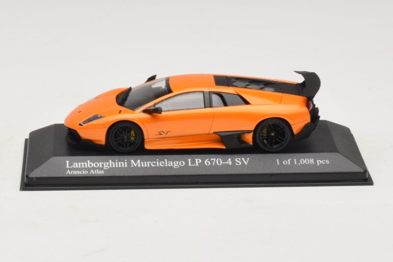 Lamborghini Murcielago LP670-4 SV Orange Metallic Minichamps 1:43 400103942 Diecast