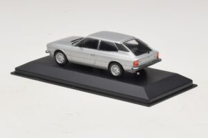 Lancia Beta HPE Silver Minichamps 1:43 400125711 Diecast - image 3 of 5