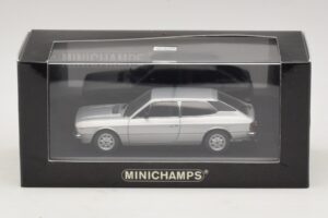 Lancia Beta HPE Silver Minichamps 1:43 400125711 Diecast - image 5 of 5