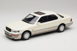 Lexus LS 400 XF10 Diamond White Pearl Otto 1:18 OT1277 Resin