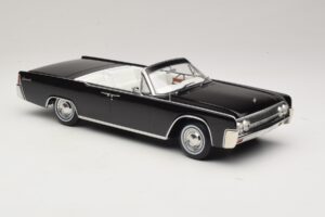 Lincoln Continental Convertible Black Bad Boys KK-Scale 1:18 KKDC181521 Diecast - image 5 of 7