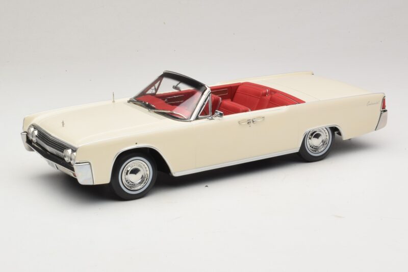 Lincoln Continental Convertible White John F. Kennedy KK-Scale 1:18 Lincoln Continental Convertible White John F. Kennedy KK-Scale 1:18 KKDC181523 Diecast