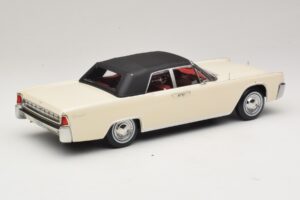 Lincoln Continental Convertible White John F. Kennedy KK-Scale 1:18 KKDC181523 Diecast - image 3 of 7