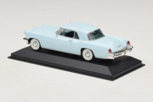 Lincoln Continental Mark II Light Blue Minichamps 1:43 400082304 Diecast - image 3 of 5