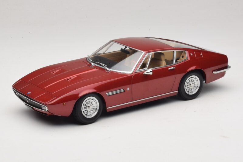 Maserati Ghibli Red Metallic KK-Scale 1:18 Maserati Ghibli Red Metallic KK-Scale 1:18 KKDC181273 Diecast