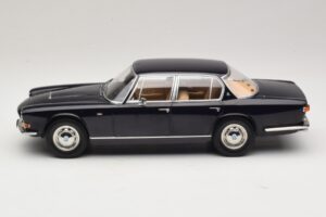 Maserati Quattroporte I Dark Blue KK-Scale 1:18 KKDC181513 Diecast - image 3 of 6