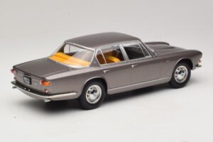 Maserati Quattroporte I Grey Metallic KK-Scale 1:18 KKDC181511 Diecast - image 2 of 6
