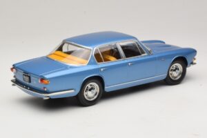 Maserati Quattroporte I Light Blue Metallic KK-Scale 1:18 KKDC181514 Diecast - image 2 of 6