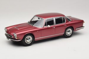 Maserati Quattroporte I Red Metallic KK-Scale 1:18 KKDC181512 Diecast