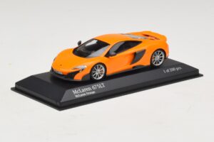 McLaren 675LT Orange Minichamps 1:43 537154421 Diecast - image 2 of 5
