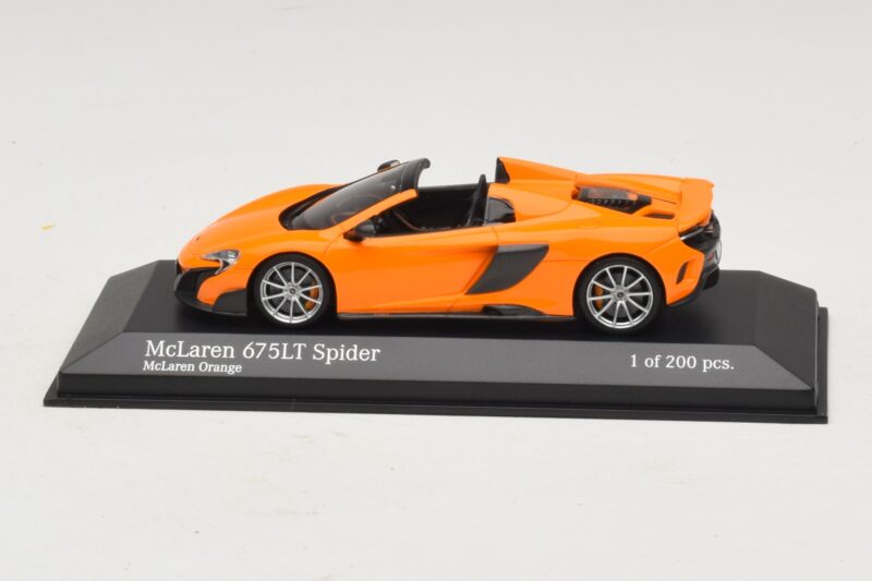 McLaren 675LT Spider Orange Minichamps 1:43 McLaren 675LT Spider Orange Minichamps 1:43 537154431 Diecast