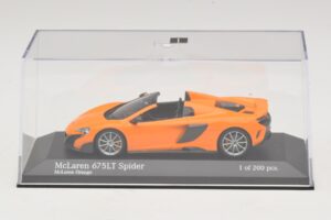 McLaren 675LT Spider Orange Minichamps 1:43 537154431 Diecast - image 4 of 5