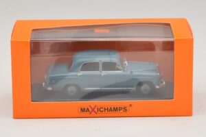 Mercedes 180 W120 Blue Maxichamps 1:43 940033102 Diecast - image 5 of 5