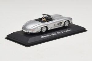 Mercedes 300 SL W198 Roadster Silver Maxichamps 1:43 940039030 Diecast - image 2 of 5