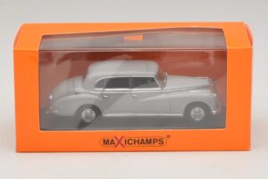 Mercedes 300 W186 Grey Maxichamps 1:43 940039061 Diecast - image 5 of 5
