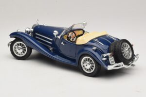Mercedes 500K Roadster Blue Bburago 1:20 3070 Diecast - image 7 of 8
