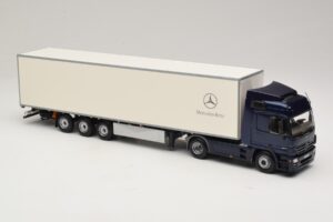 Mercedes Actros 1044 Blue Minichamps 1:43 B66000604 Diecast - image 4 of 7