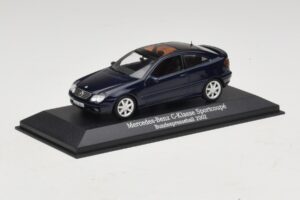Mercedes C-Class Sportscoupe CL203 Blue Metallic Bundespressball Minichamps 1:43 MB010 Diecast - image 2 of 5