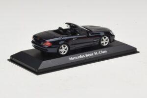 Mercedes SL R230 Blue Metallic Maxichamps 1:43 940037531 Diecast - image 2 of 5