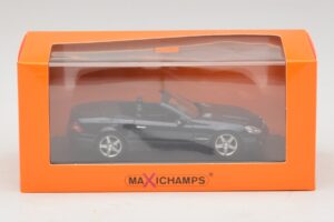 Mercedes SL R230 Blue Metallic Maxichamps 1:43 940037531 Diecast - image 5 of 5