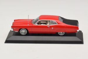 Mercury Marauder X-100 Red Black Minichamps 1:43 Mercury Marauder X-100 Red Black Minichamps 1:43 400082121 Diecast