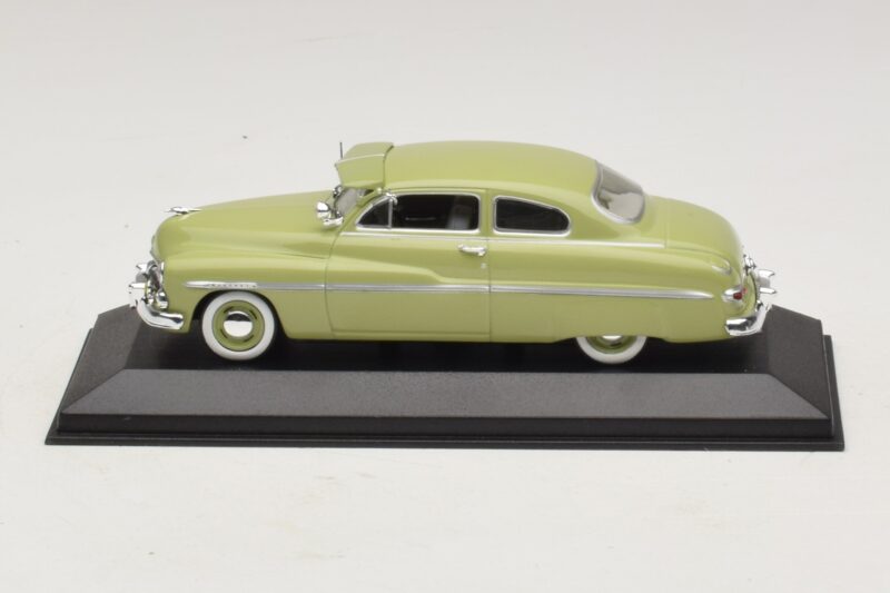 Mercury Monterey Light Green Minichamps 1:43 Mercury Monterey Light Green Minichamps 1:43 400082402 Diecast