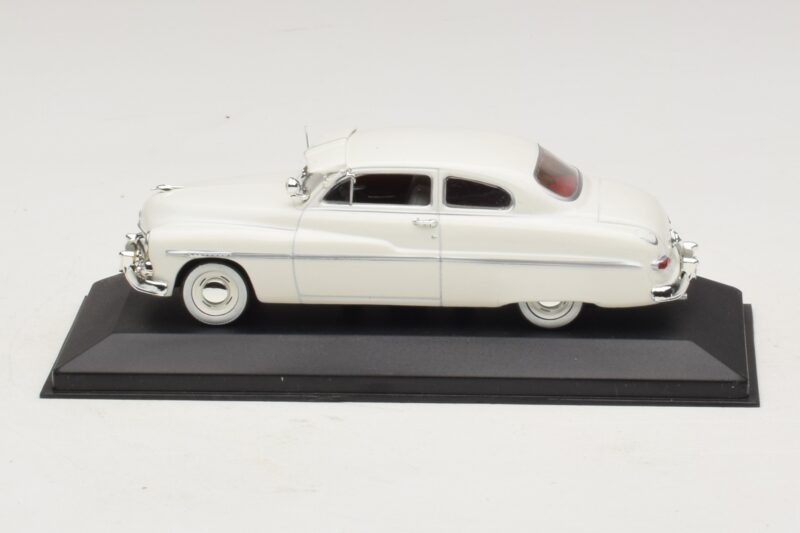 Mercury Monterey White Minichamps 1:43 400082401 Diecast