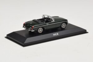 MG MGB Mk1 Green Maxichamps 1:43 940131031 Diecast - image 2 of 5