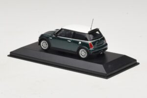 Mini Cooper One R50 Aero Green With White Roof Minichamps 1:43 MINI011 Diecast - image 3 of 5