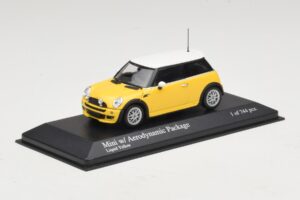 Mini Cooper One R50 With Aero Package Yellow Minichamps 1:43 431138274 Diecast - image 2 of 4