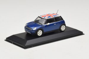 Mini Cooper S R53 Blue With British Flag Minichamps 1:43 MINI026 Diecast - image 2 of 4