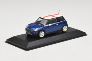 Mini Cooper S R53 Blue With English Flag Minichamps 1:43 MINI012 Diecast - image 2 of 5