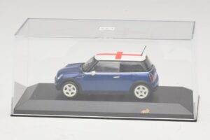 Mini Cooper S R53 Blue With English Flag Minichamps 1:43 MINI012 Diecast - image 4 of 5