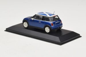 Mini Cooper S R53 Blue With Scottish Flag Minichamps 1:43 MINI016 Diecast - image 3 of 5