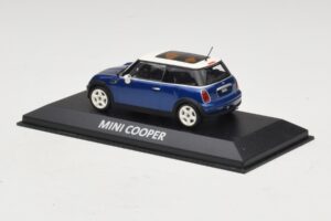 Mini Cooper S R53 Dark Blue With Panoramic Roof Minichamps 1:43 MINI021 Diecast - image 3 of 4