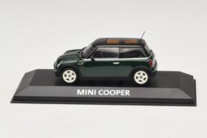 Mini Cooper S R53 Dark Green With Black Roof Minichamps 1:43 MINI023 Diecast