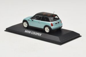 Mini Cooper S R53 Light Blue Metallic With Black Roof Minichamps 1:43 MINI030 Diecast - image 3 of 4