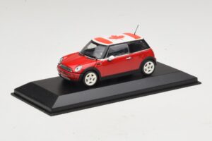 Mini Cooper S R53 Red With Canadian Flag Minichamps 1:43 MINI017 Diecast - image 2 of 5