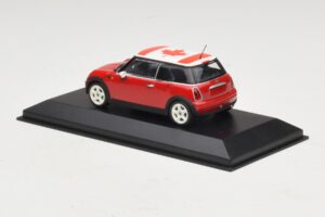 Mini Cooper S R53 Red With Canadian Flag Minichamps 1:43 MINI017 Diecast - image 3 of 5
