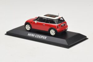 Mini Cooper S R53 Red With Panoramic Roof Minichamps 1:43 MINI024 Diecast - image 3 of 5