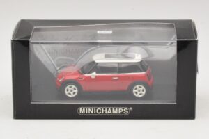 Mini Cooper S R53 Red With Panoramic Roof Minichamps 1:43 MINI024 Diecast - image 5 of 5